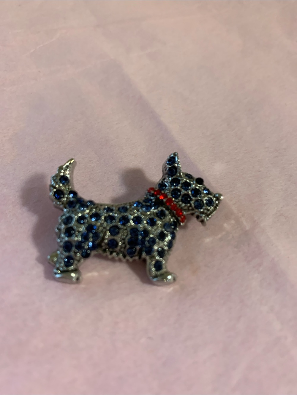 Blue Crystal Dog Pin with Red Collar - Unbranded